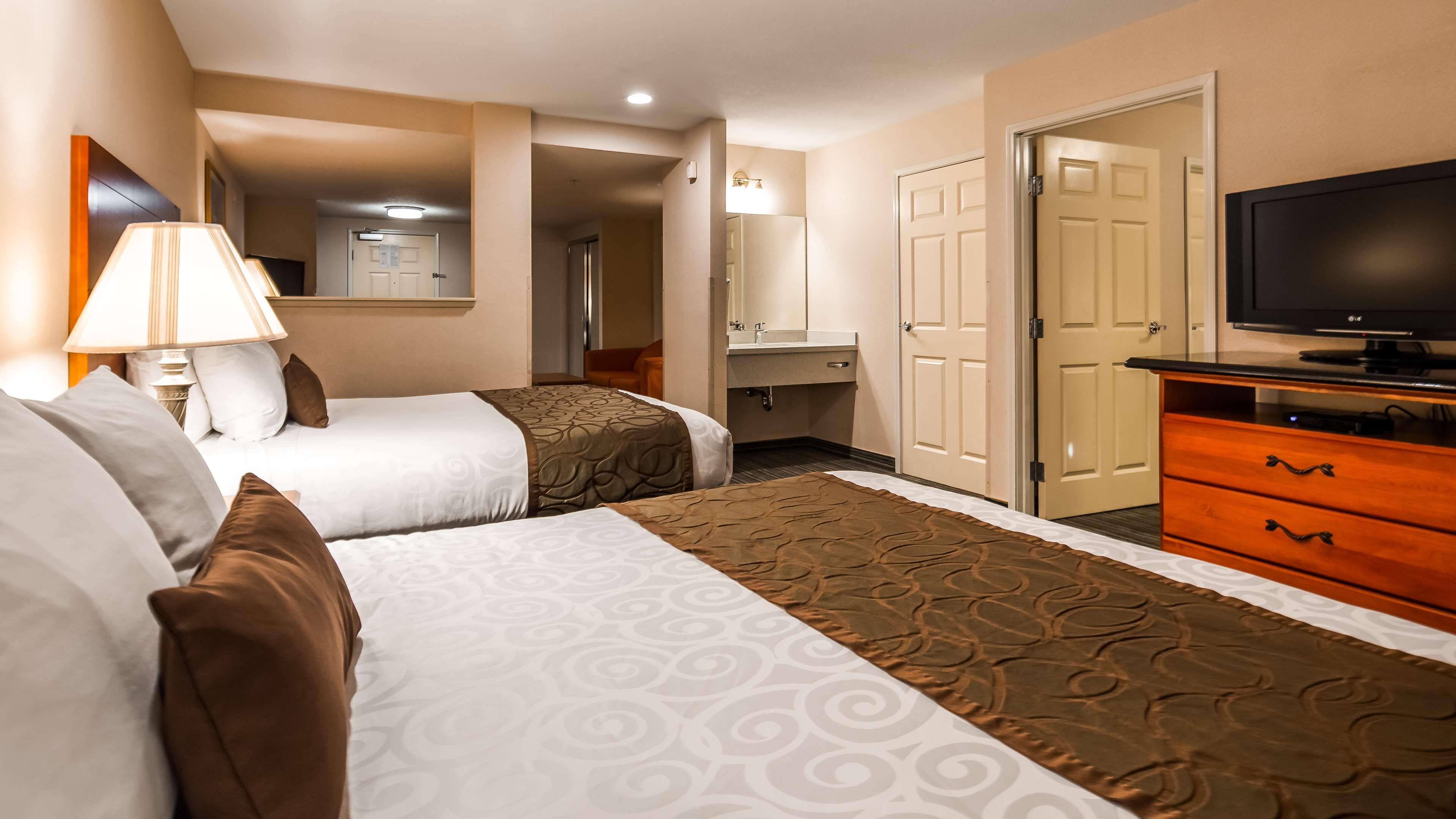 Best Western Plus Twin View Inn And Suites Реддинг Экстерьер фото